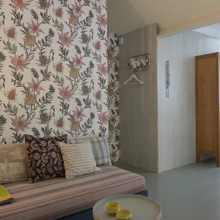 Boshuis Lariks Bed & Breakfast Riethoven